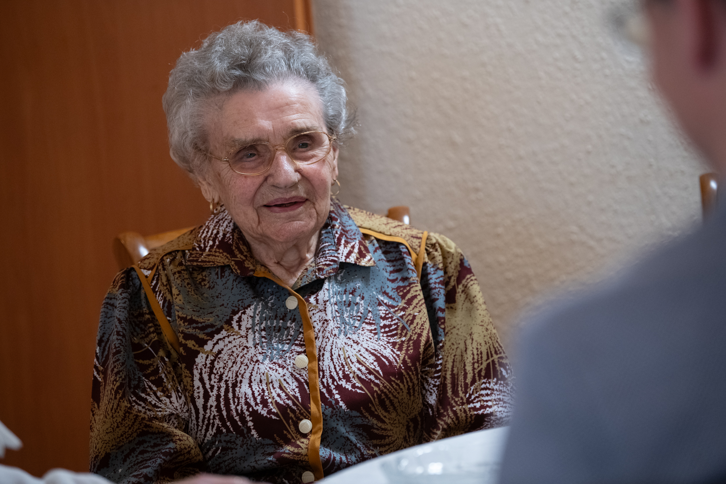 A százéves Bögi Ferencnét köszöntötték a Palotavárosban